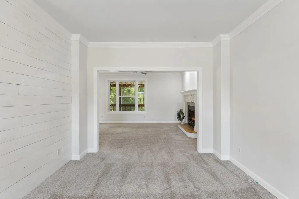1404 Brook Drive Columbia TN 38401