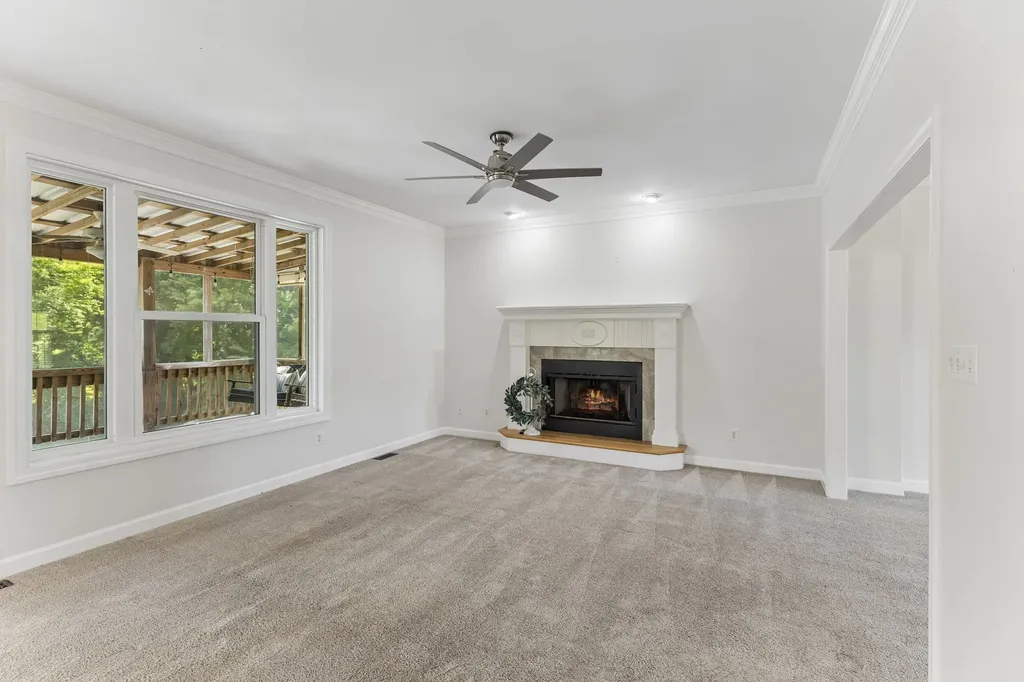 1404 Brook Drive Columbia TN 38401
