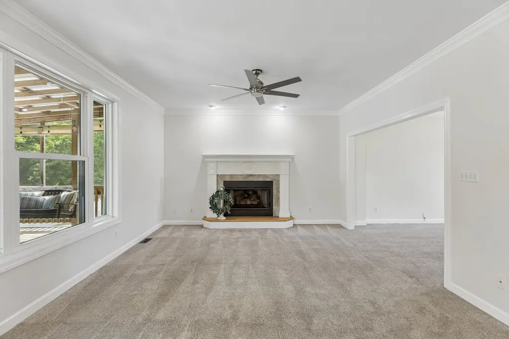 1404 Brook Drive Columbia TN 38401