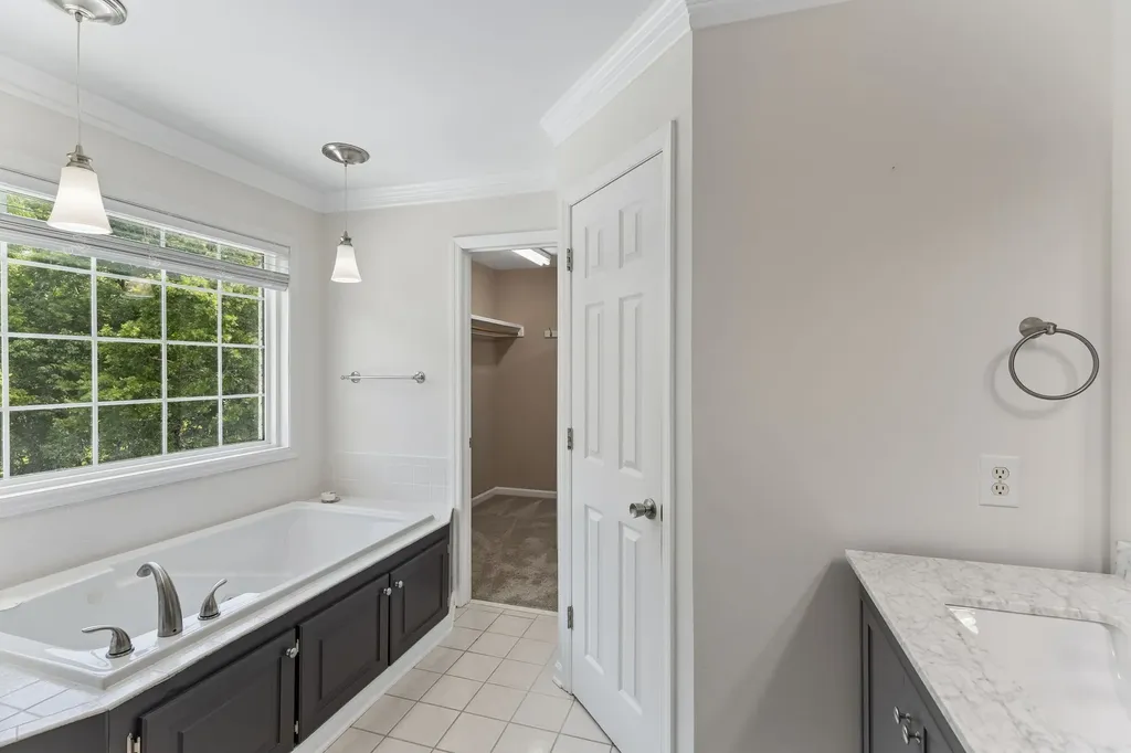 1404 Brook Drive Columbia TN 38401