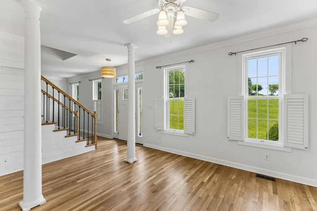 1404 Brook Drive Columbia TN 38401