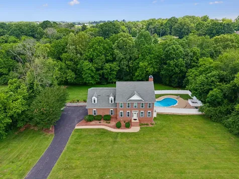 1404 Brook Drive Columbia TN 38401
