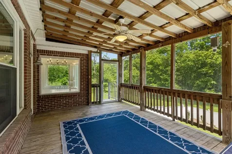 1404 Brook Drive Columbia TN 38401