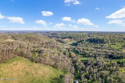 1624 Bartlett Hollow Road Petersburg TN 37144