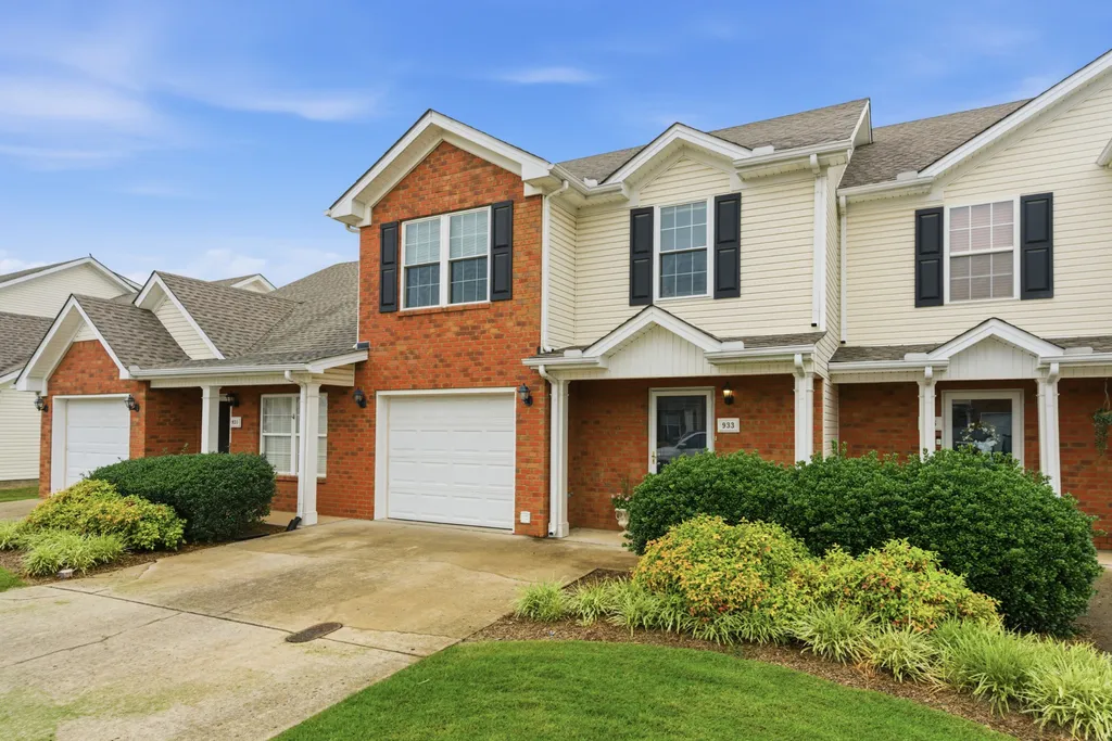 933 Wolves Den Place Murfreesboro TN 37128