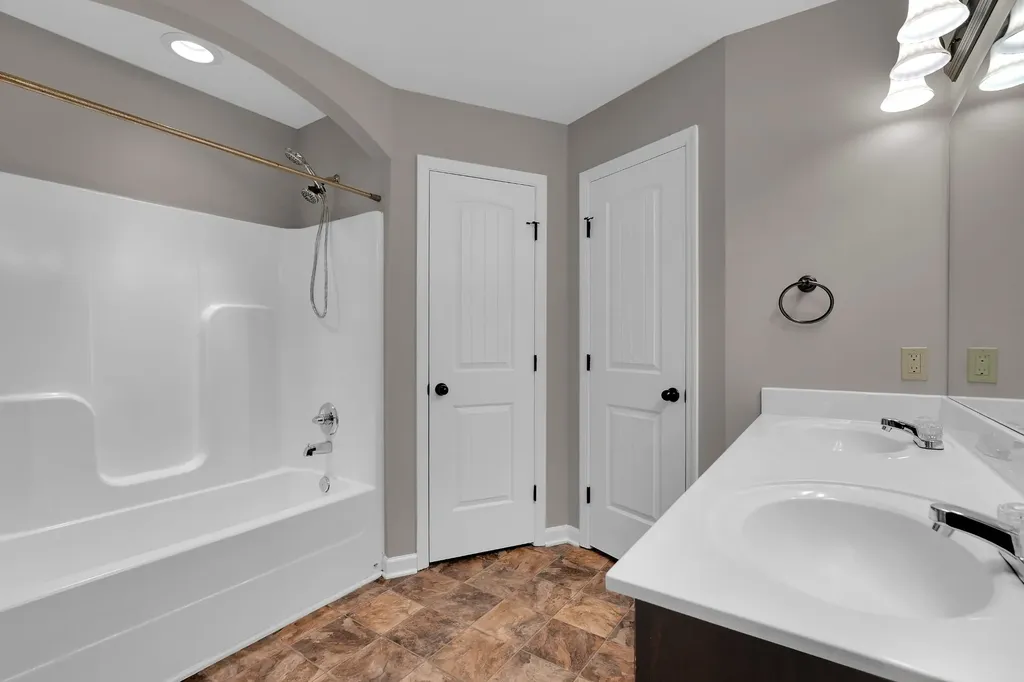 635 Bristol Run Cornersville TN 37047