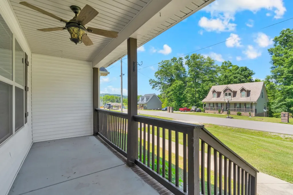 635 Bristol Run Cornersville TN 37047