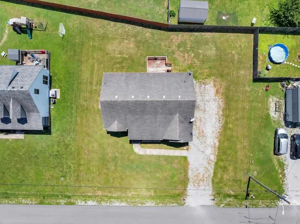 635 Bristol Run Cornersville TN 37047