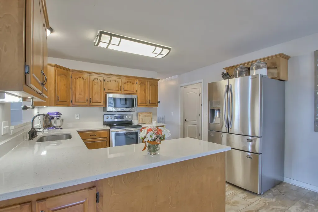 52 Martha Leeville Road Lebanon TN 37090