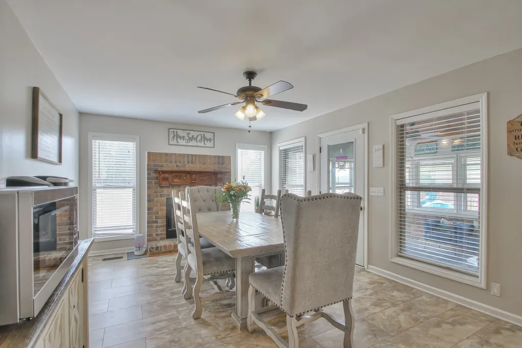 52 Martha Leeville Road Lebanon TN 37090