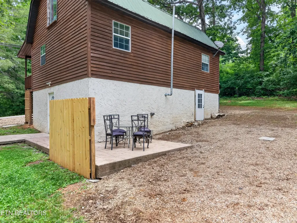 279 Siever Road Crossville TN 38572