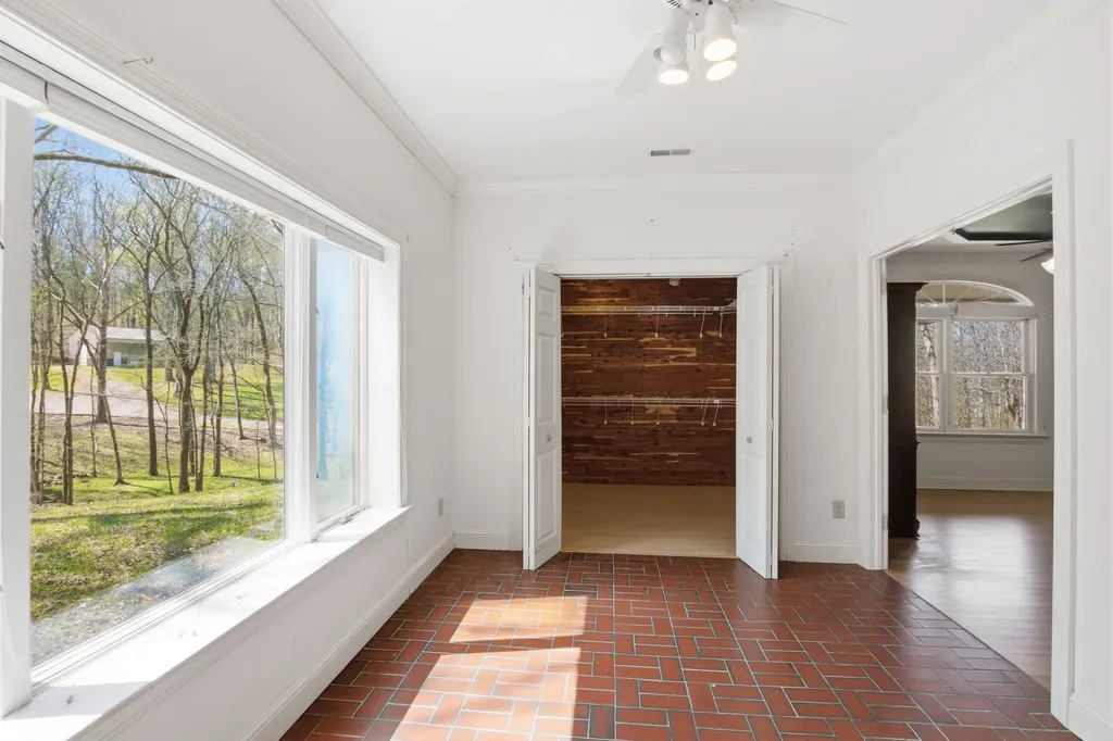 867 Mount Olivet Road Columbia TN 38401