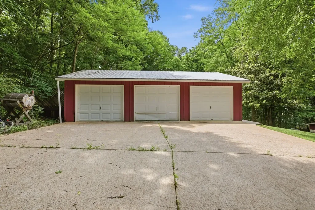 867 Mount Olivet Road Columbia TN 38401