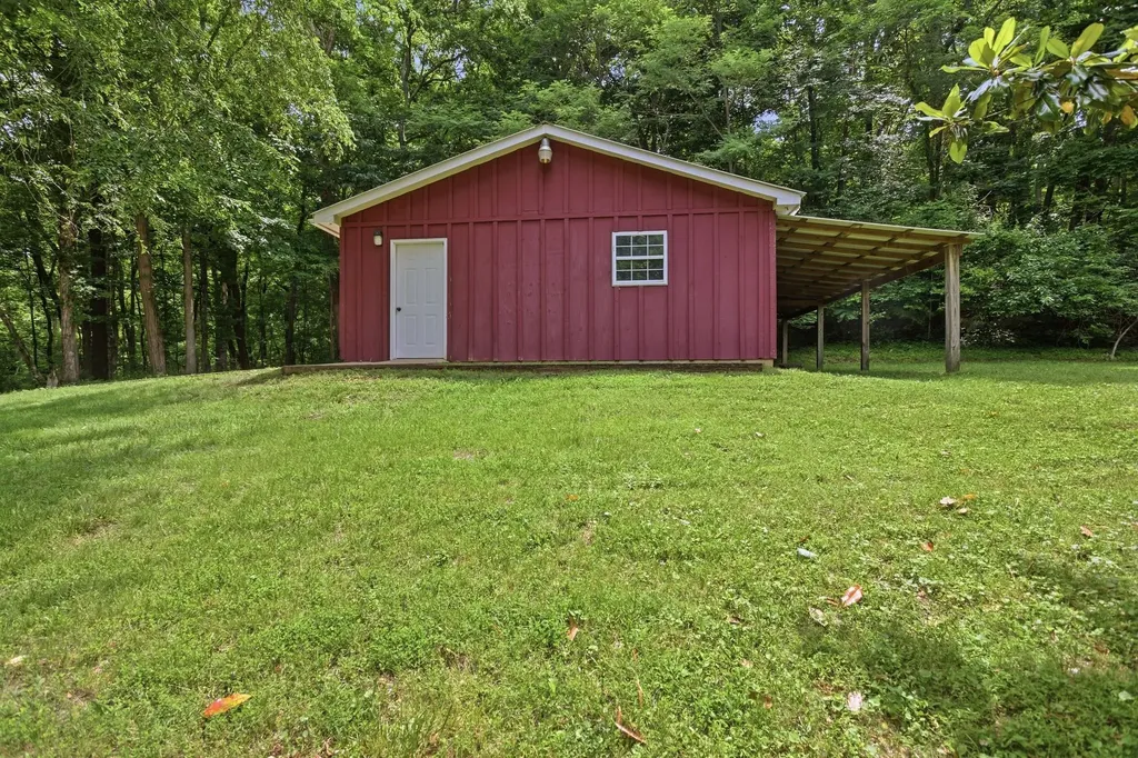 867 Mount Olivet Road Columbia TN 38401