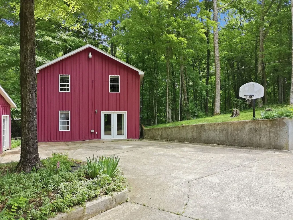 867 Mount Olivet Road Columbia TN 38401