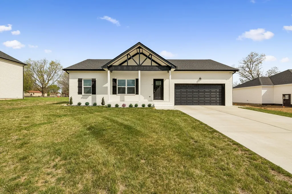 180 Vickers Road Smithville TN 37166