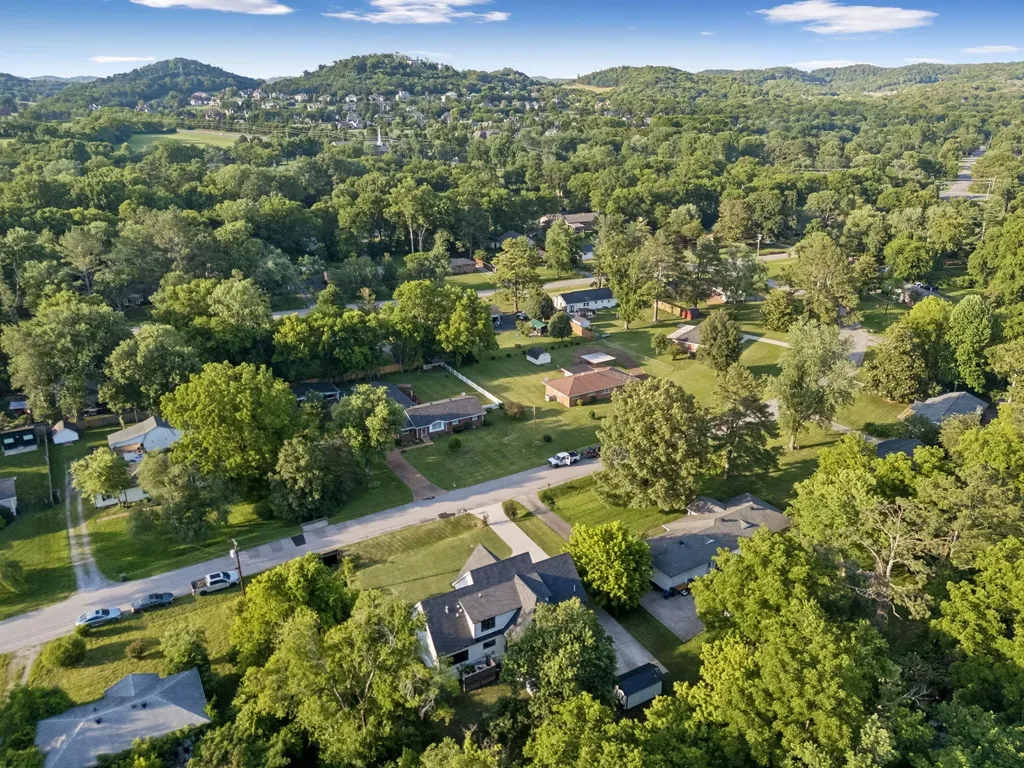 225 Derby Lane Franklin TN 37069