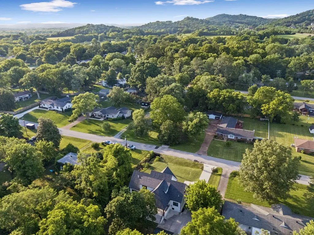 225 Derby Lane Franklin TN 37069