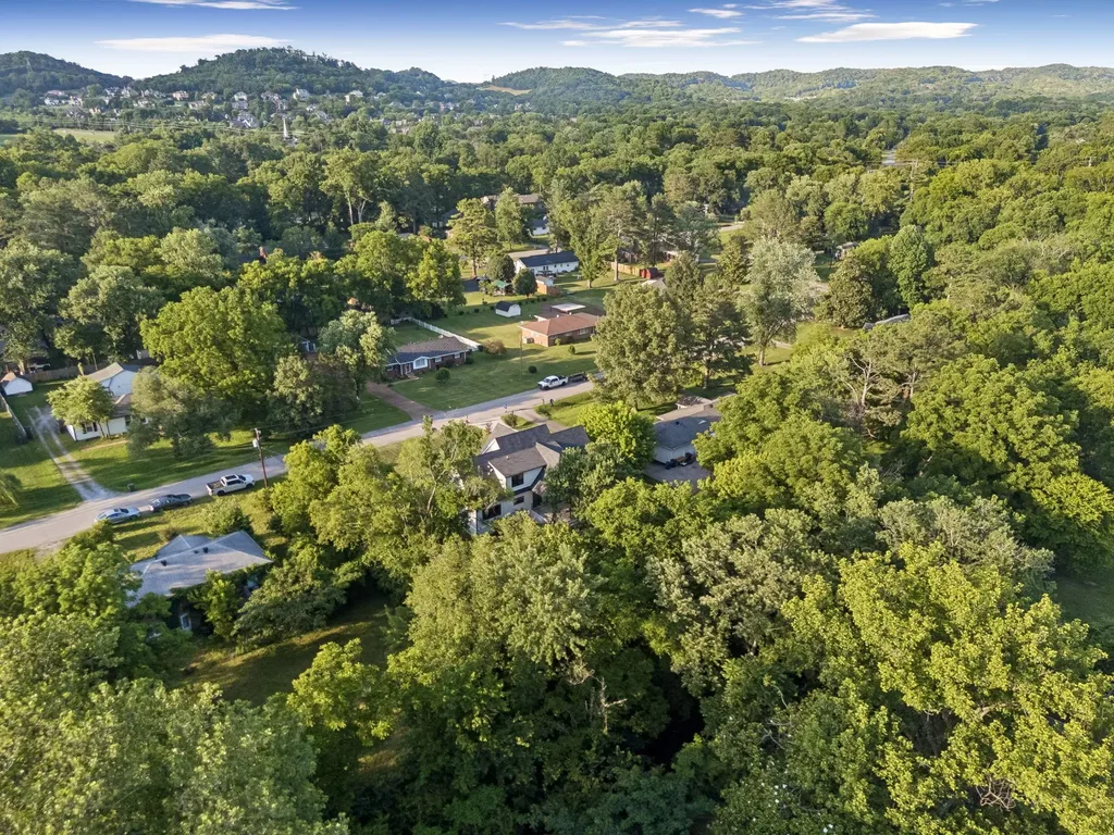 225 Derby Lane Franklin TN 37069