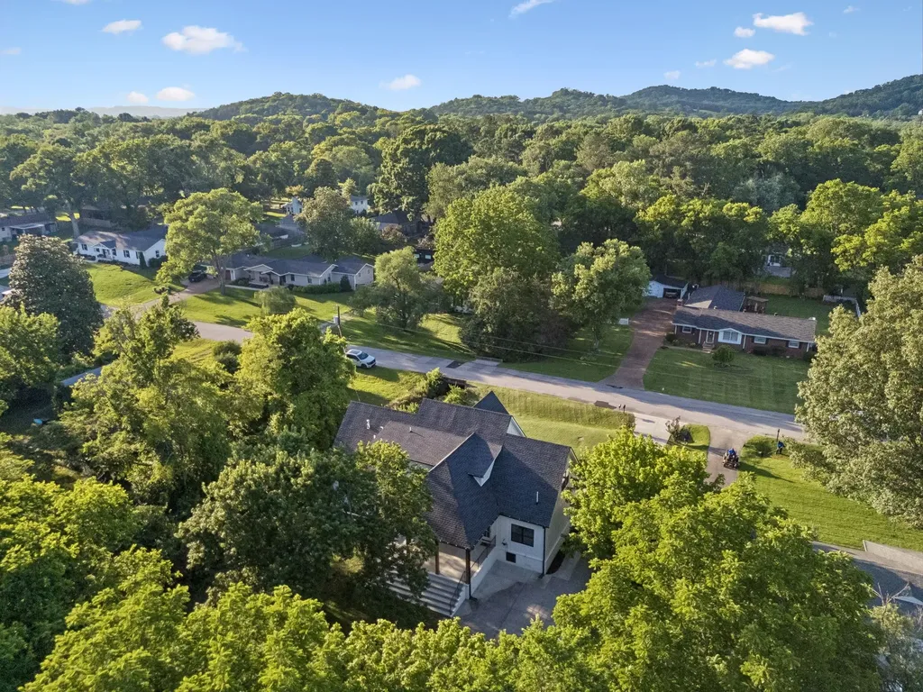 225 Derby Lane Franklin TN 37069
