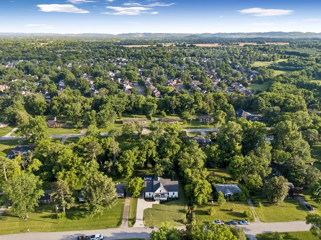 225 Derby Lane Franklin TN 37069