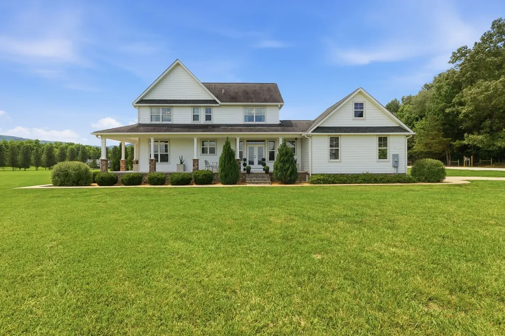 354 Garner Road Decherd TN 37324