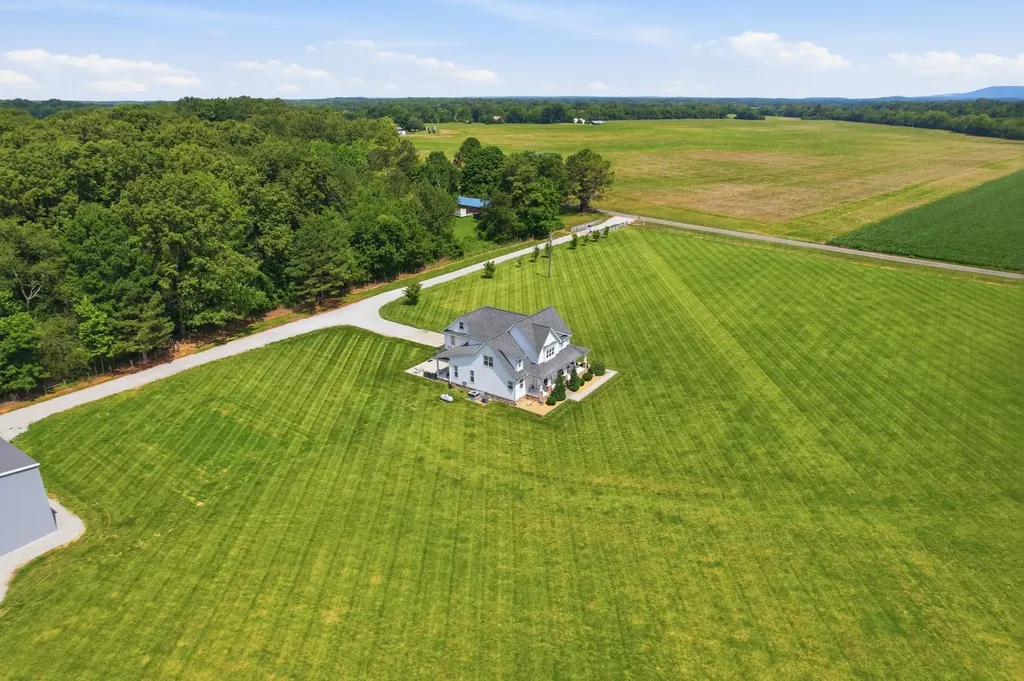 354 Garner Road Decherd TN 37324