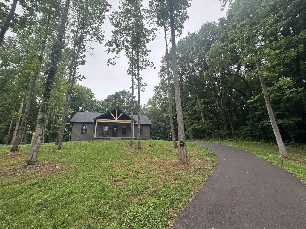 144 Hasty Drive Lynchburg TN 37352