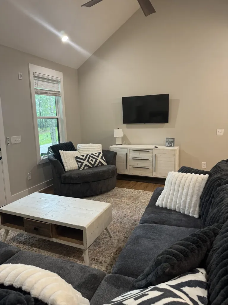 144 Hasty Drive Lynchburg TN 37352