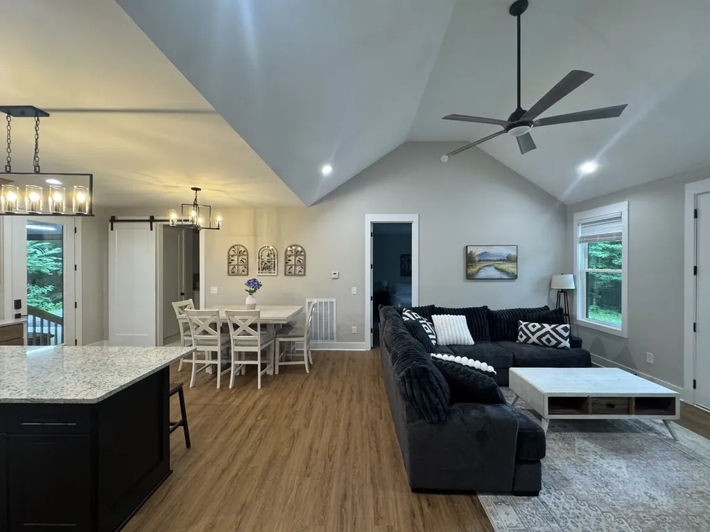 144 Hasty Drive Lynchburg TN 37352