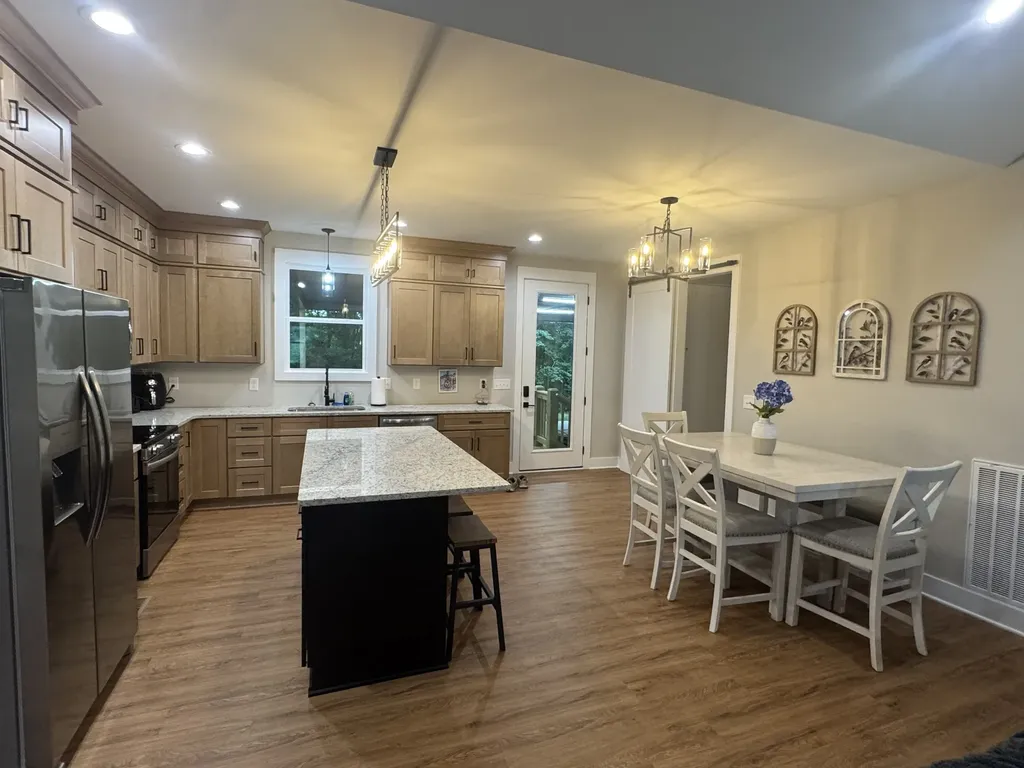 144 Hasty Drive Lynchburg TN 37352