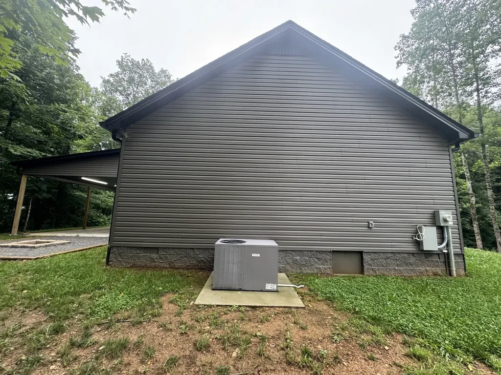 144 Hasty Drive Lynchburg TN 37352