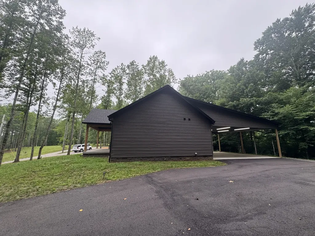 144 Hasty Drive Lynchburg TN 37352