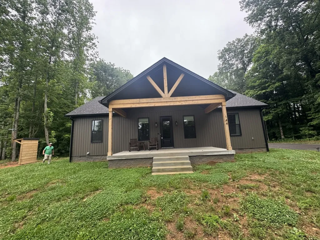 144 Hasty Drive Lynchburg TN 37352