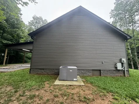 144 Hasty Drive Lynchburg TN 37352