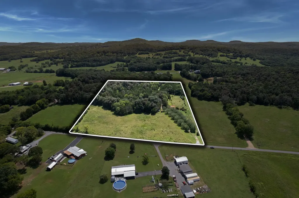 1246 Salem Road Lebanon TN 37090