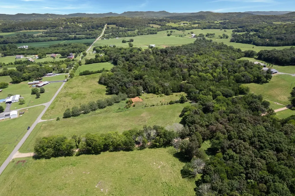 1246 Salem Road Lebanon TN 37090