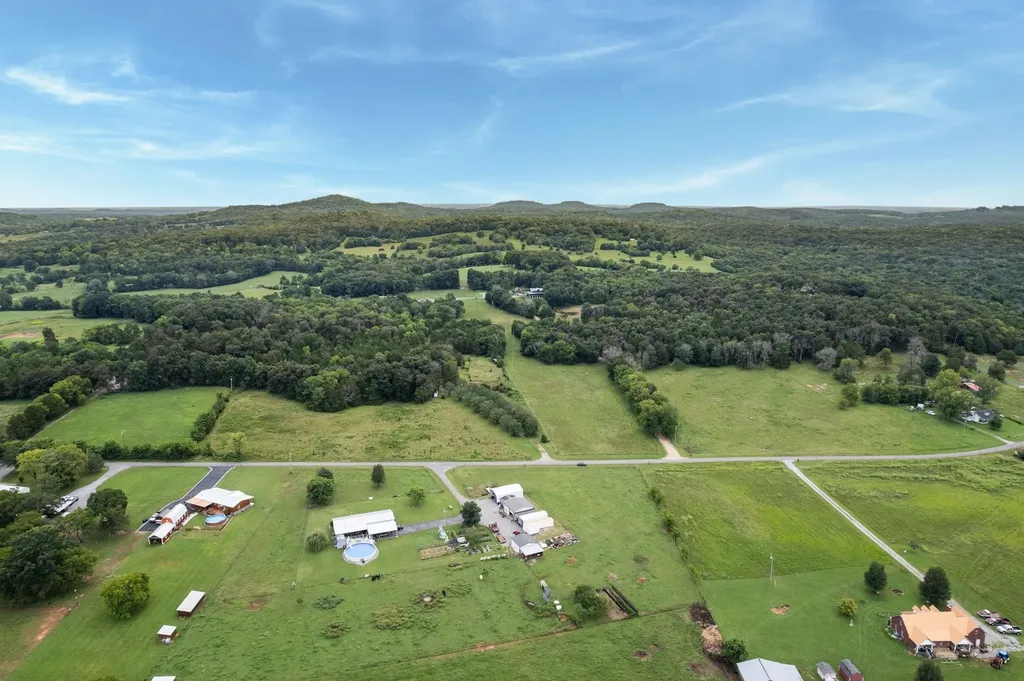 1246 Salem Road Lebanon TN 37090
