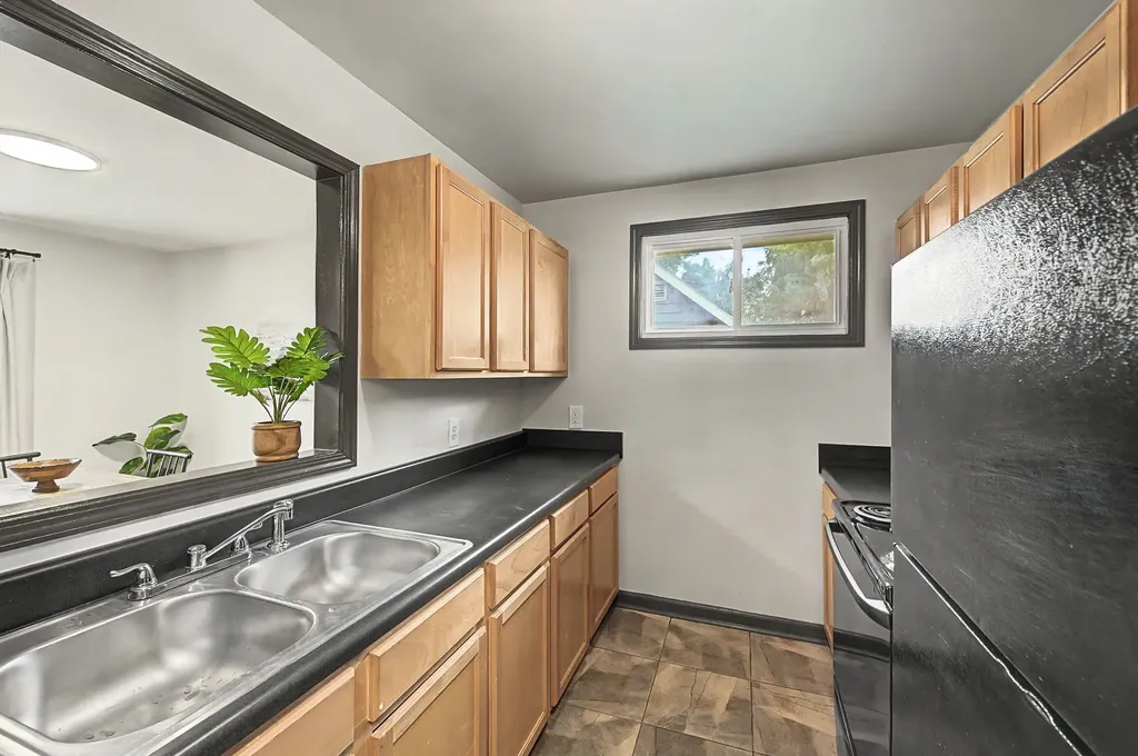 710 Douglas Avenue Nashville TN 37207