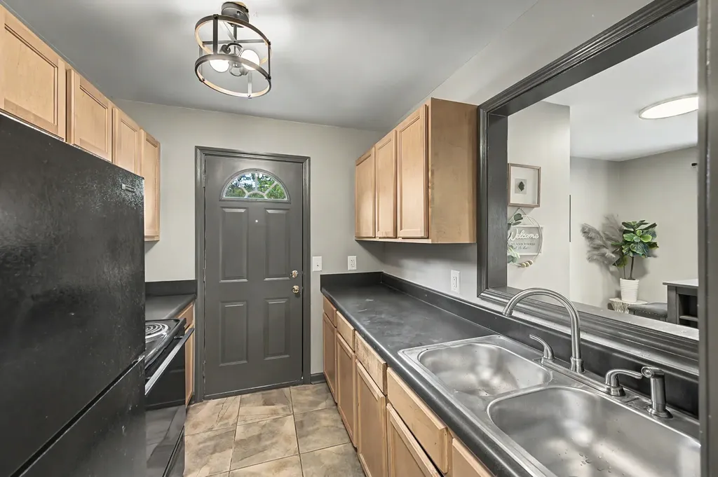 710 Douglas Avenue Nashville TN 37207