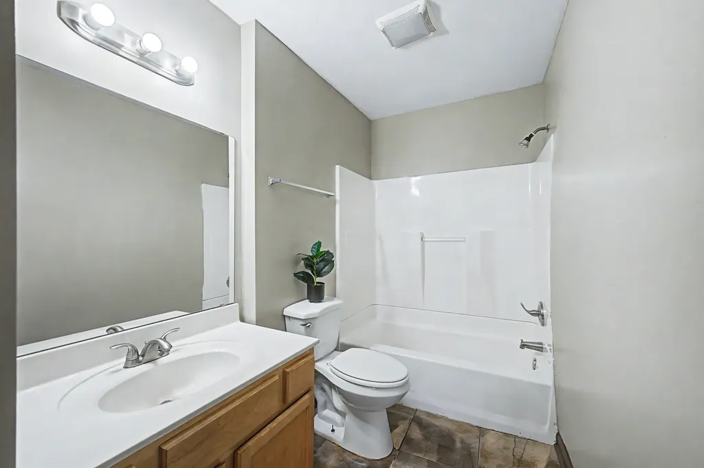 710 Douglas Avenue Nashville TN 37207