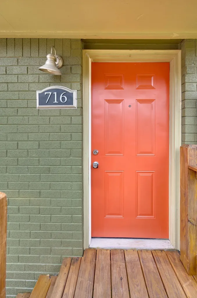 710 Douglas Avenue Nashville TN 37207