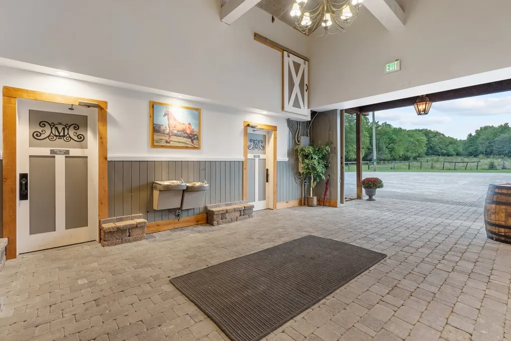 1190 W Ellington Parkway Lewisburg TN 37091