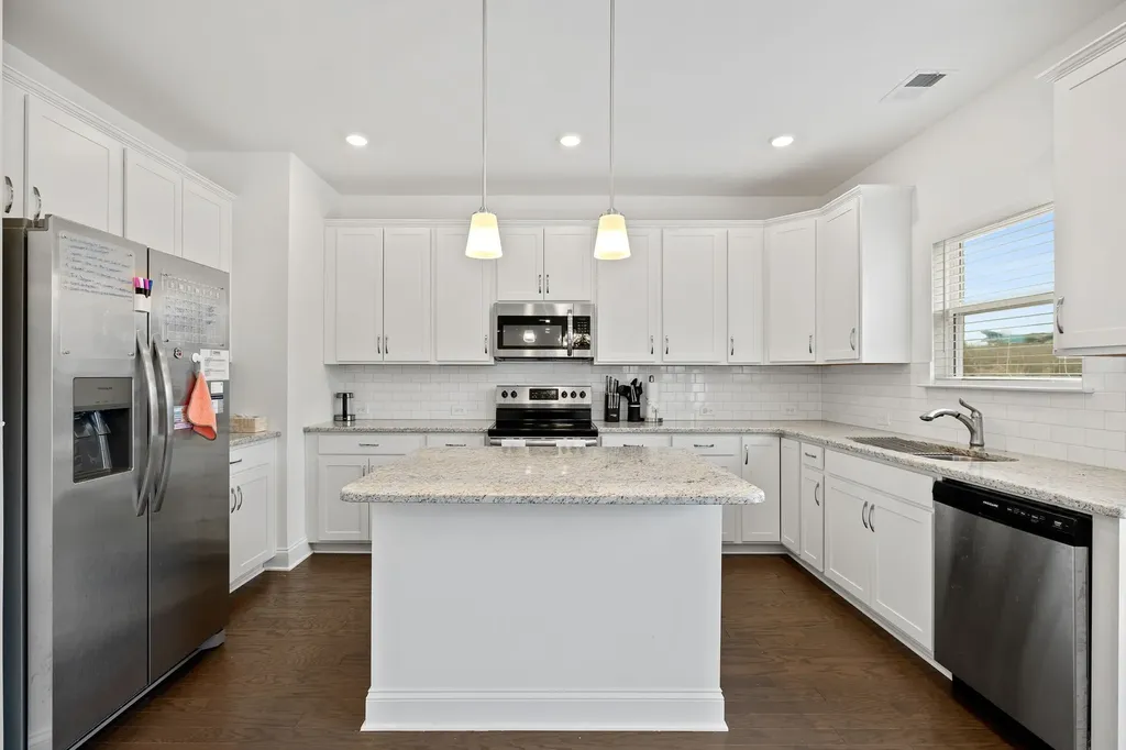 390 Triple Crown Circle Gallatin TN 37066
