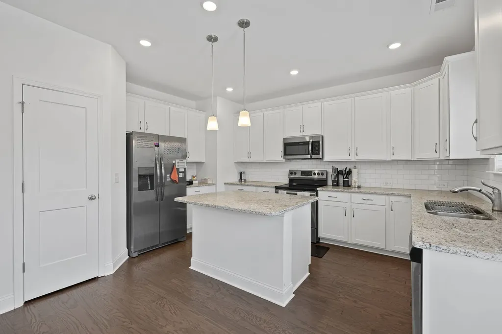 390 Triple Crown Circle Gallatin TN 37066