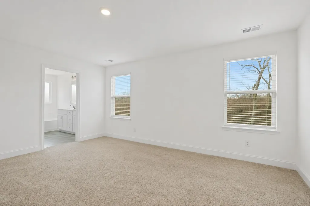 390 Triple Crown Circle Gallatin TN 37066