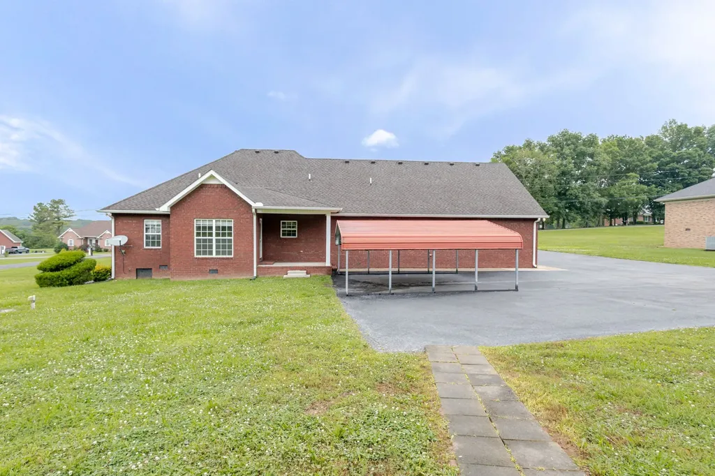 104 Redbud Drive Shelbyville TN 37160