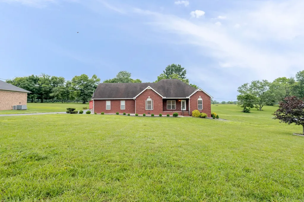 104 Redbud Drive Shelbyville TN 37160