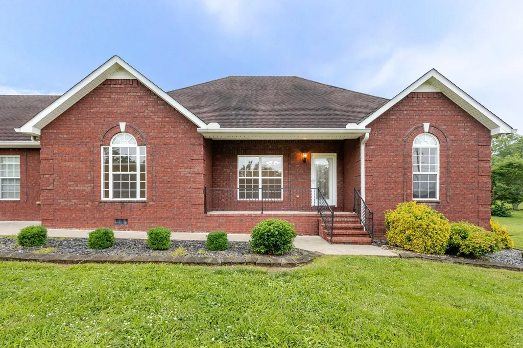 104 Redbud Drive Shelbyville TN 37160