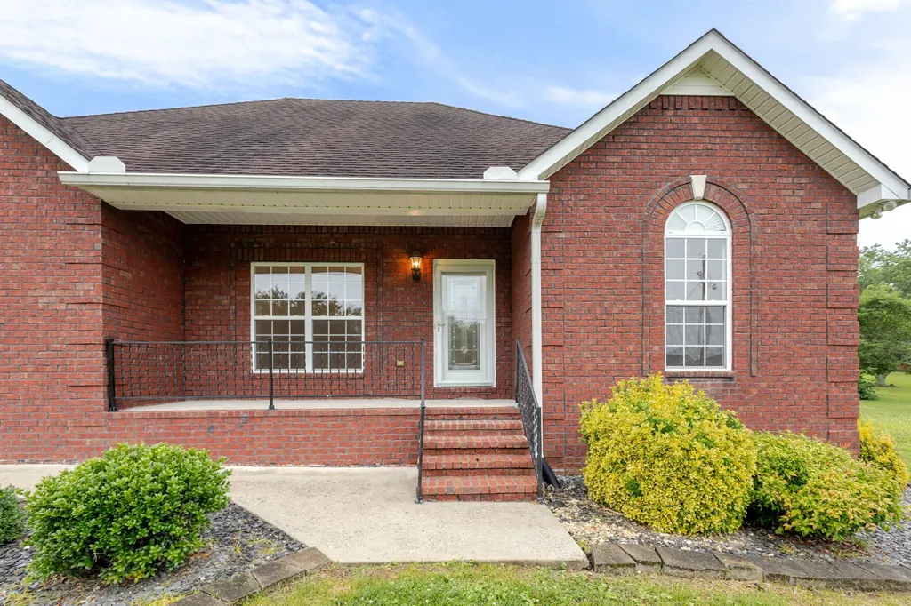 104 Redbud Drive Shelbyville TN 37160